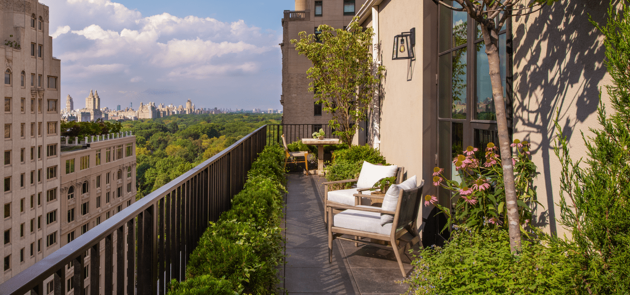 ELm House Balcony